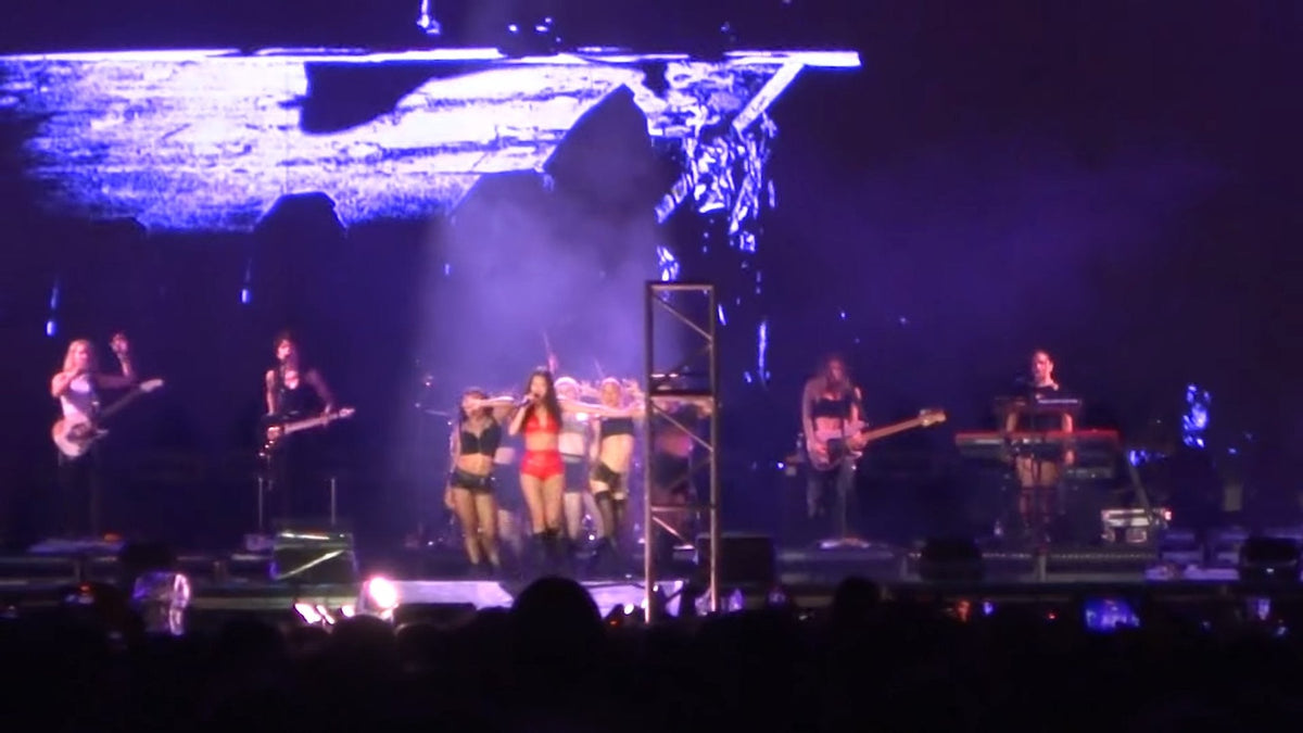 Olivia Rodrigo performing live on stage at Lollapalooza Argentina 2025